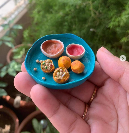 Golgappa Platter Magnet