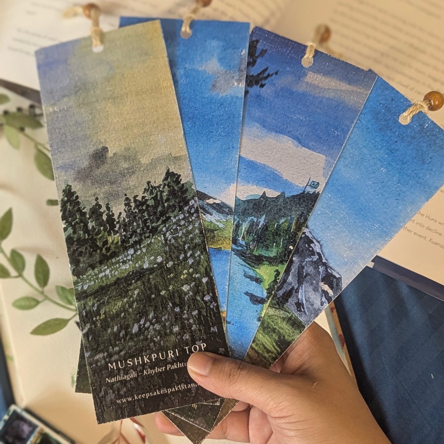 Scenic Bookmarks