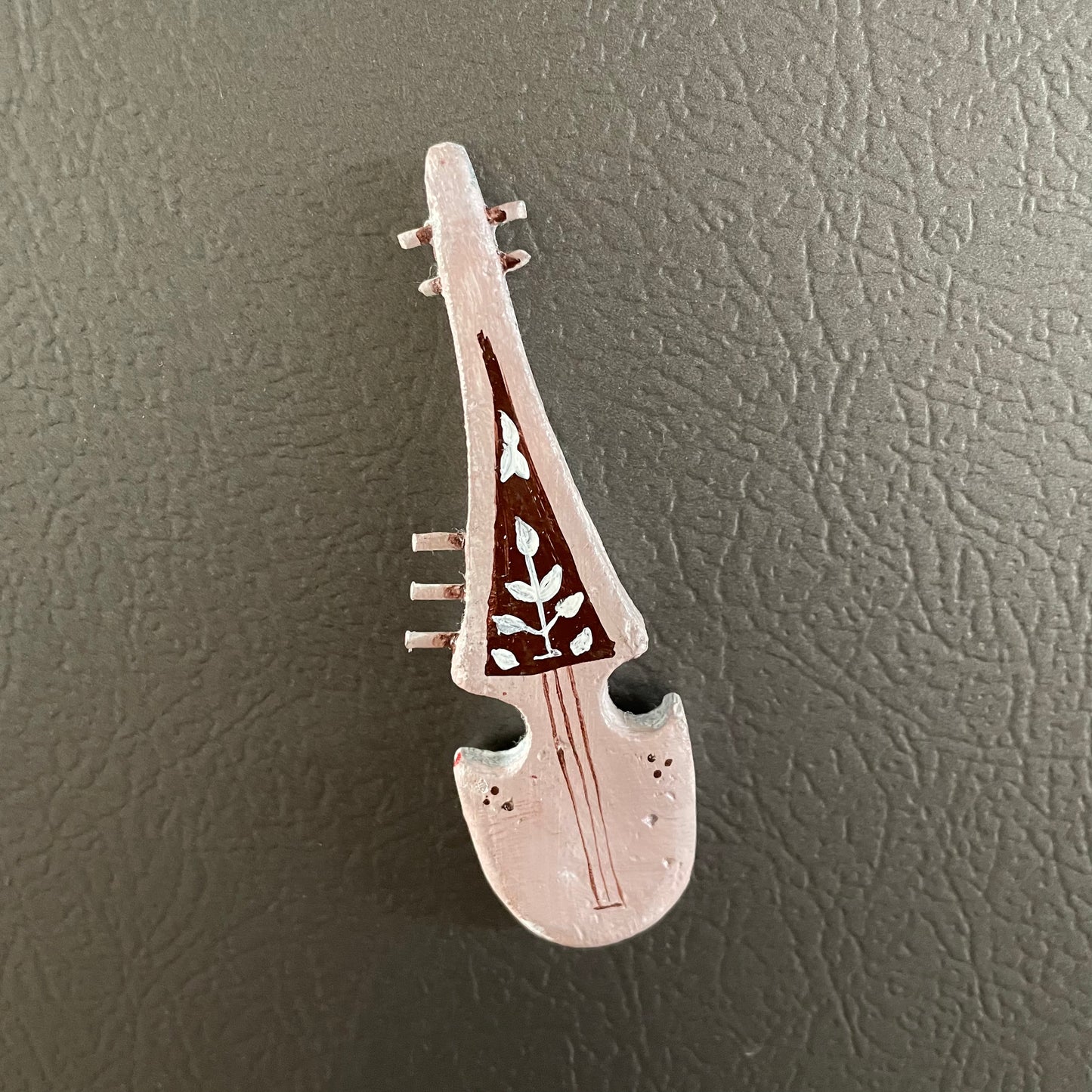 Rabab Magnet